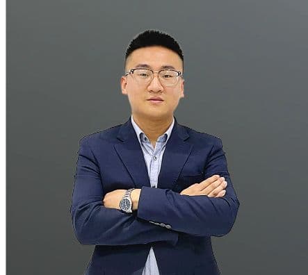 吕政霖律师照片