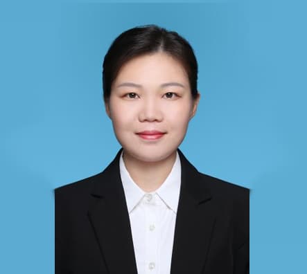 贾梦云律师照片